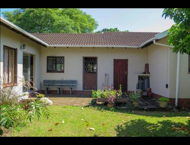 4 BEDROOM HOUSE FOR SALE IN MEER EN SEE